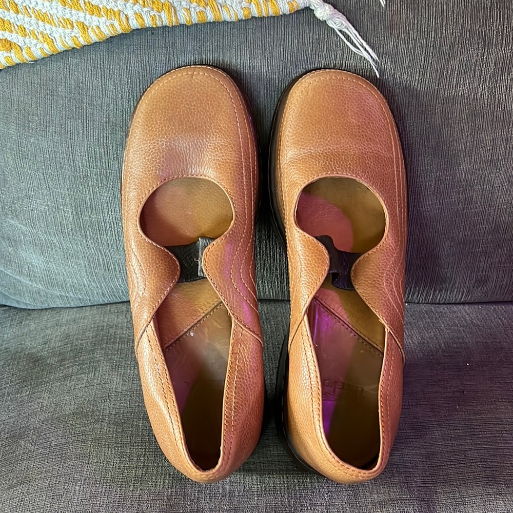 Dansko Mary Janes (40)